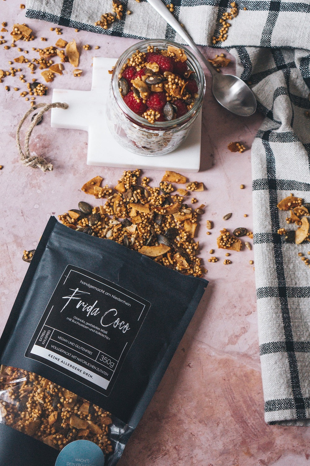 Buchweizen Granola mit Kokos vegan glutenfrei