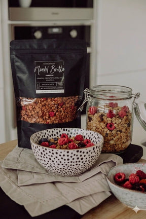 Crunch des Monats: Mandel Britta HIMBEERE, vegan
