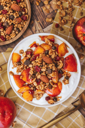 Crunch des Monats: Mandel Britta ZARTBITTER-KIRSCHE, vegan